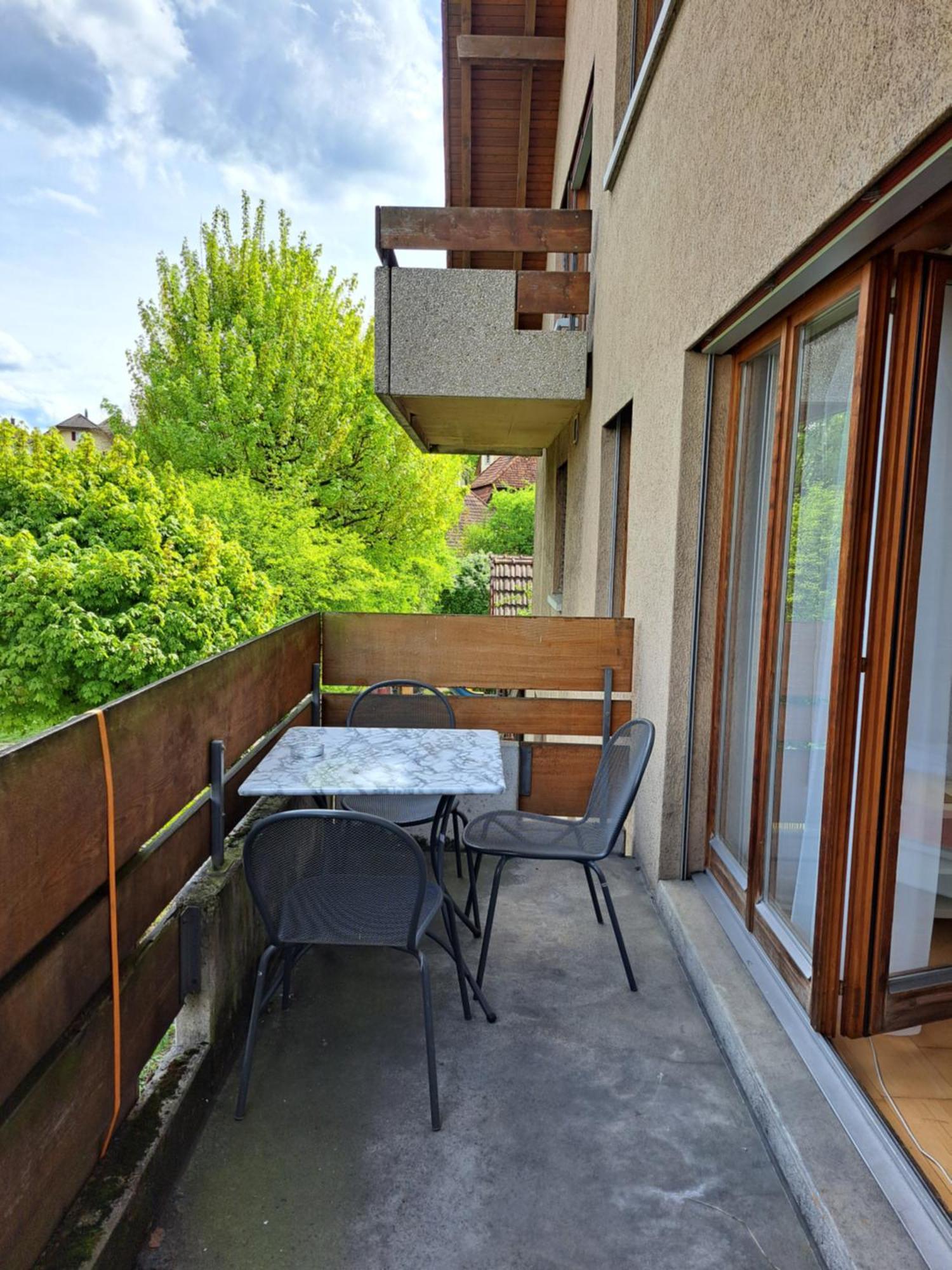 Good Bed Aarwangen Apartment Luaran gambar