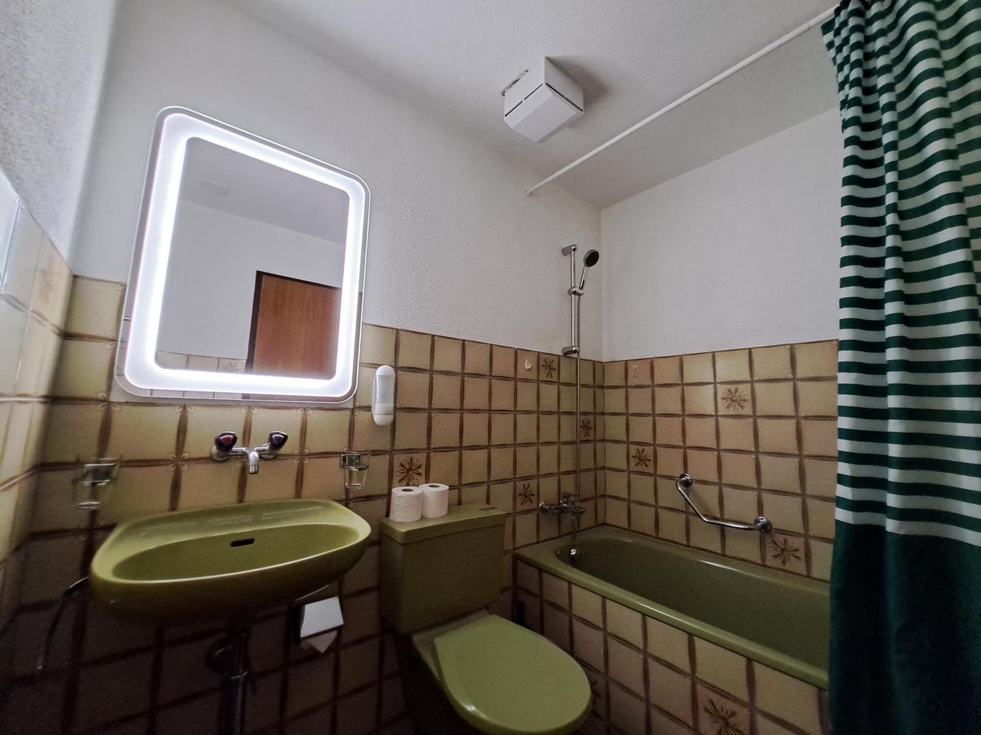 Good Bed Aarwangen Apartment Luaran gambar